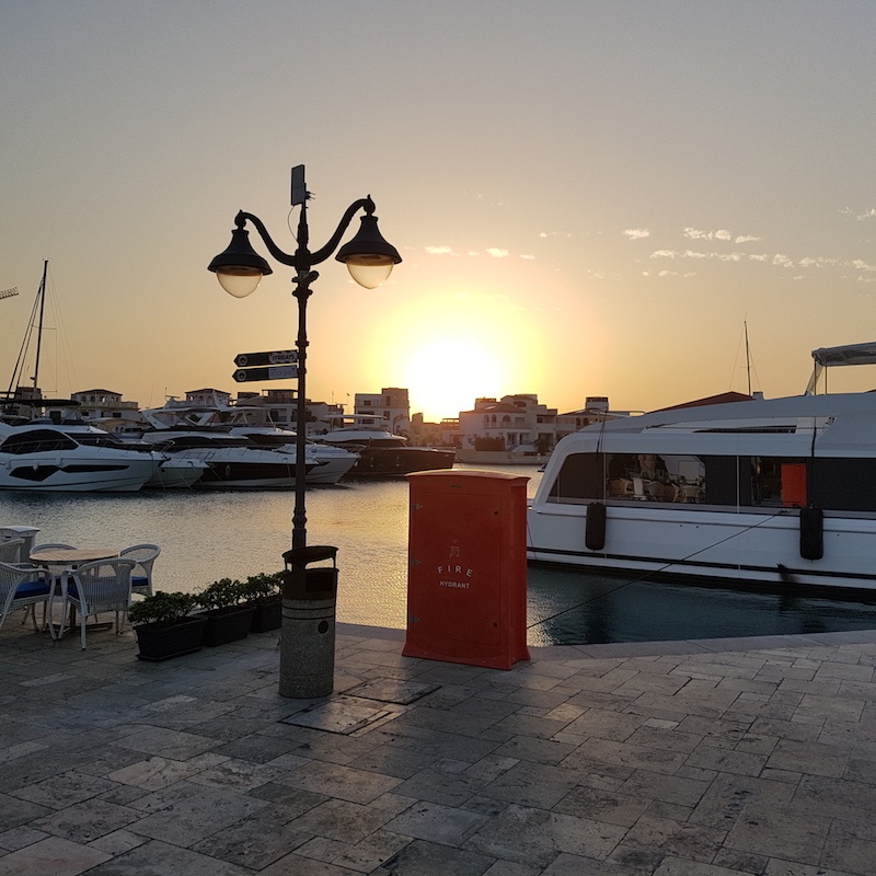 Hafen Limassol am frühen Abend