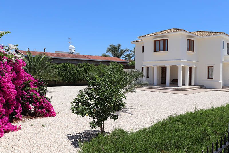 Haus in einem Village des Gebietes Larnaca